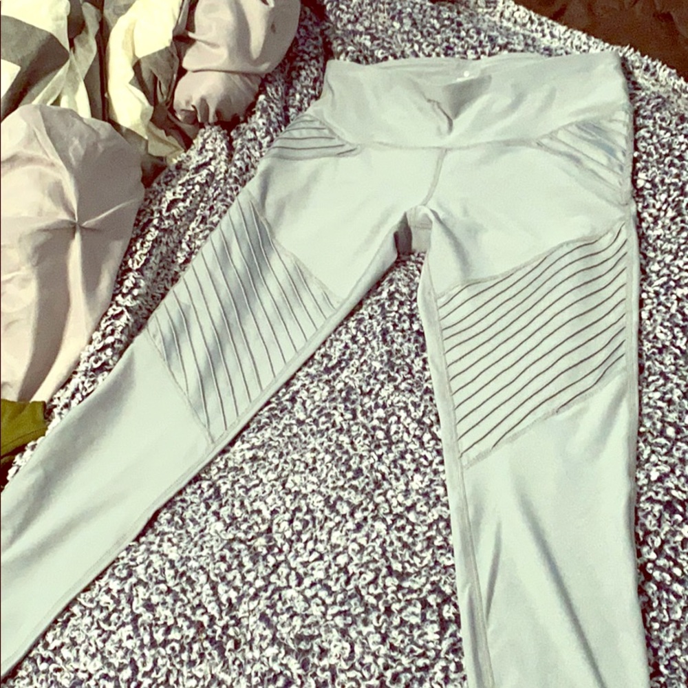 Long active wear pants